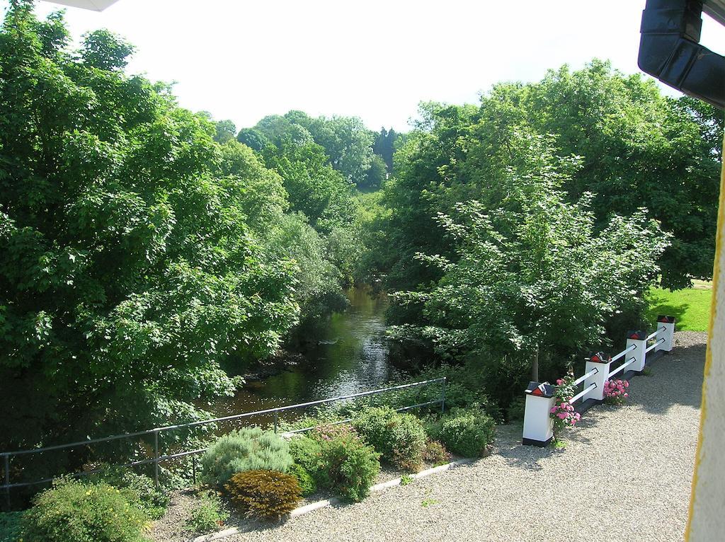 Riverbank Cottages Scarriff  Quarto foto